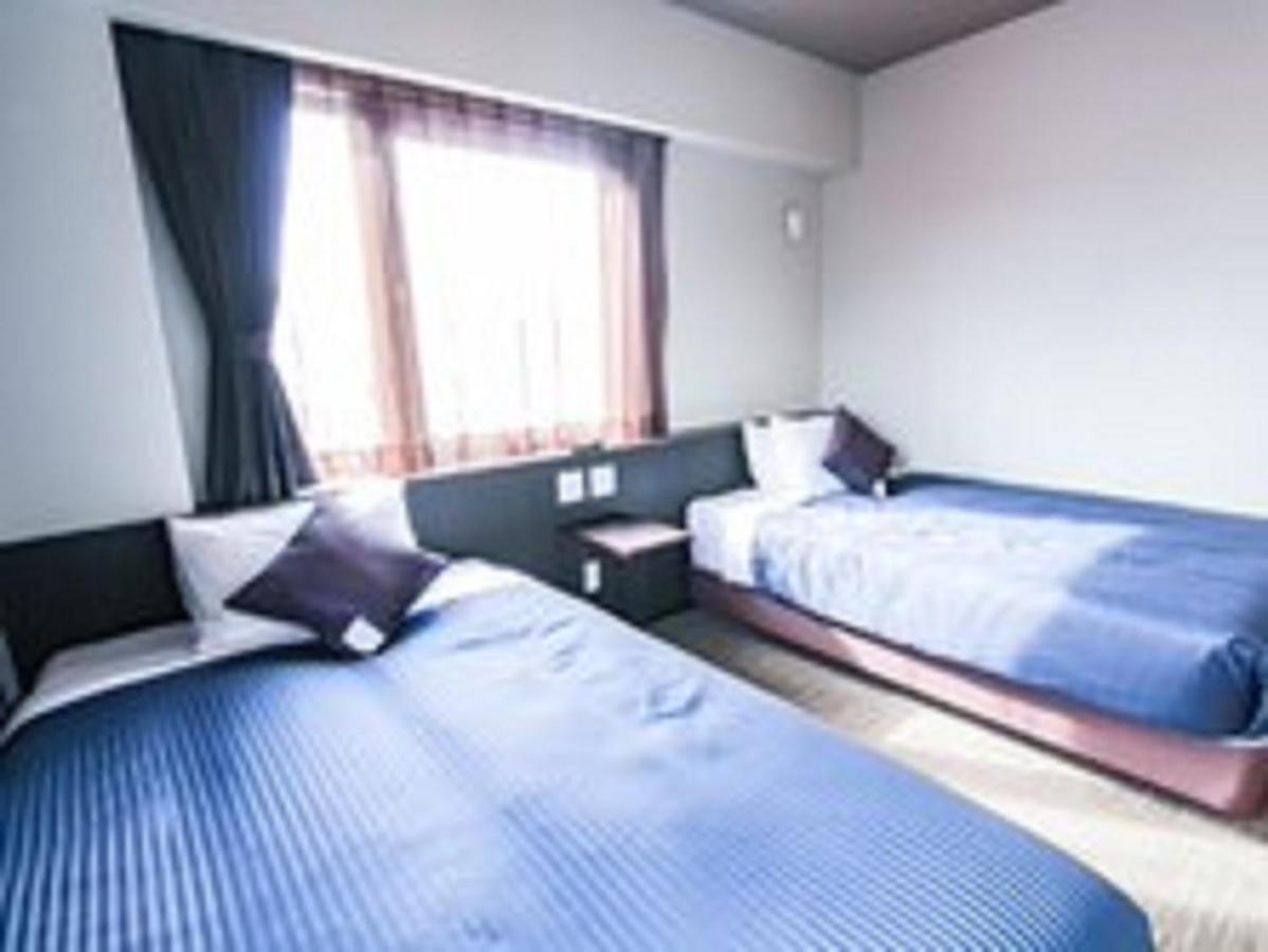 Hotel Livemax Premium Umeda East Osaka Exterior photo